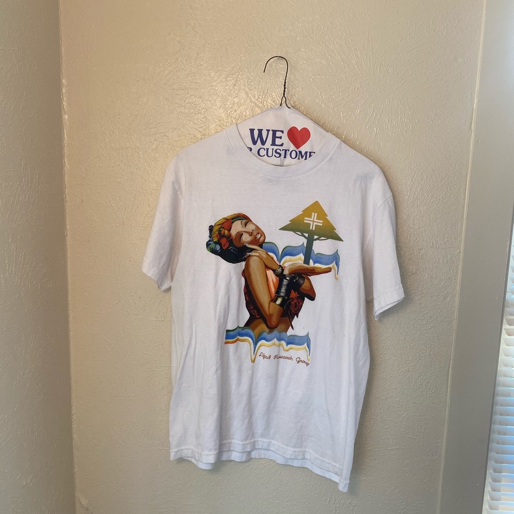 LRG shirt (M)